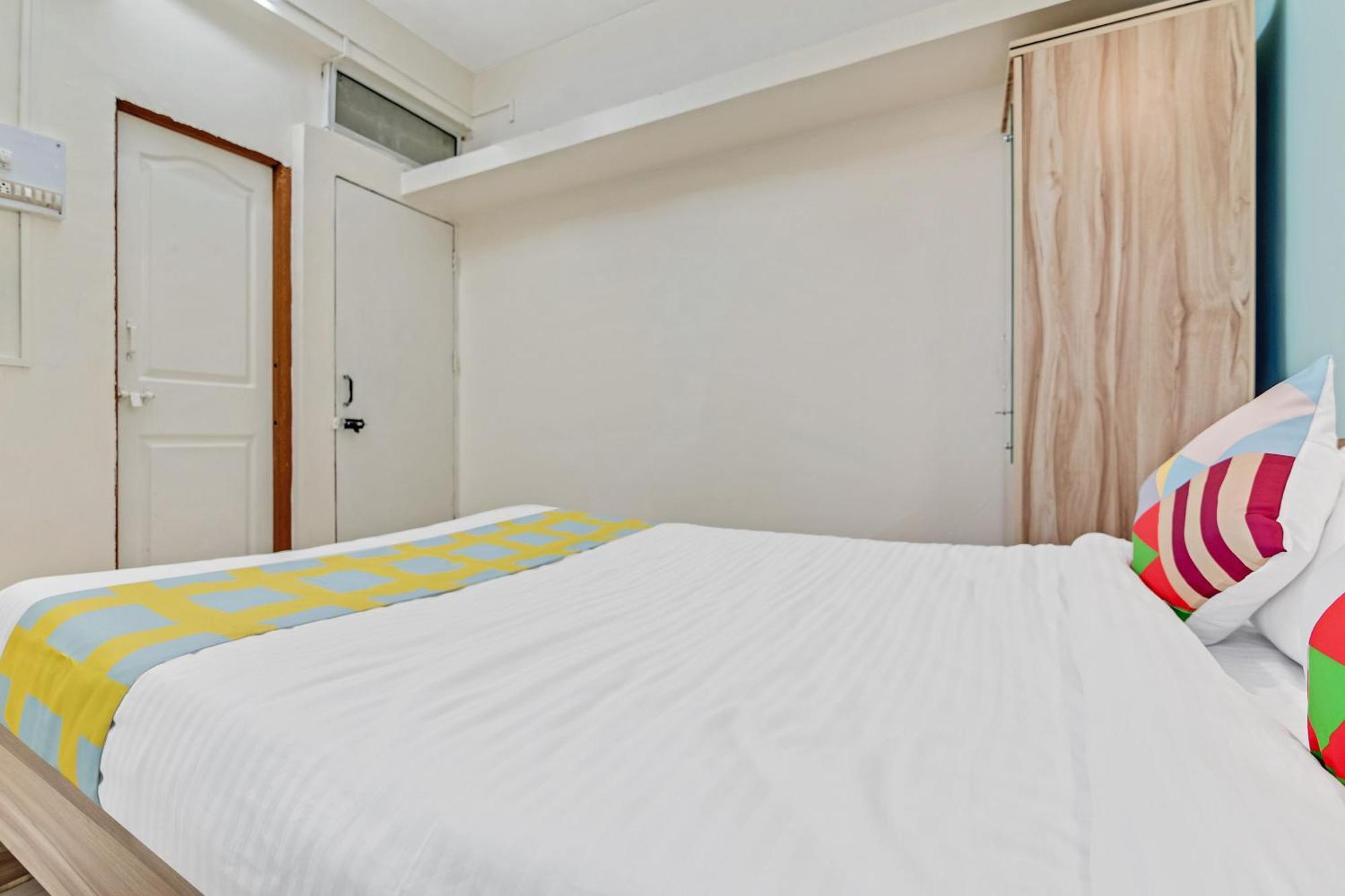 Super Hotel O Saraswati Niwas Vadgaon Budruk Pune Exterior foto